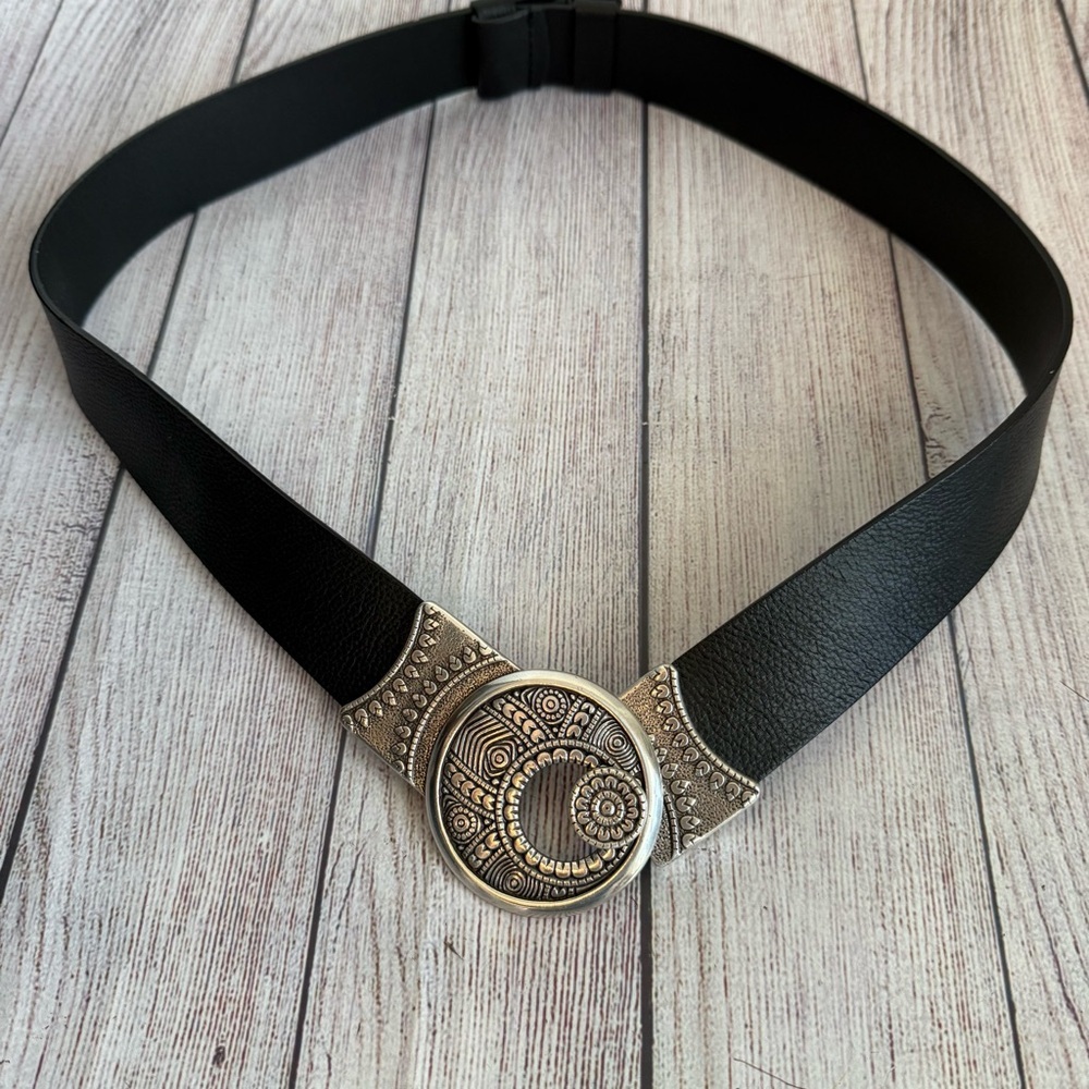 CHICO’S Black Genuine Leather Silver-Tone Buckle Belt Small Medium